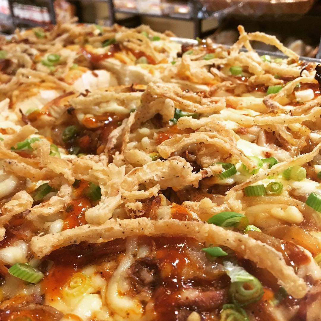 BBQ Pulled Pork Pizza